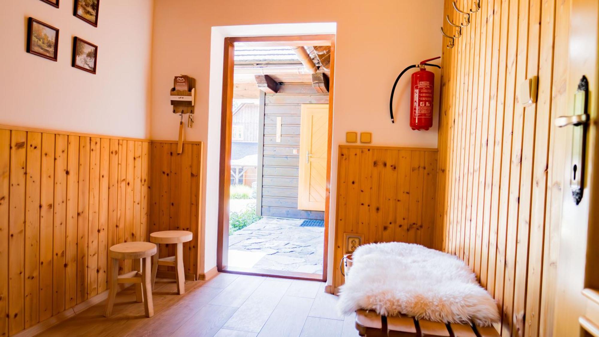 Chalupy Mátěráda Karolinka Esterno foto